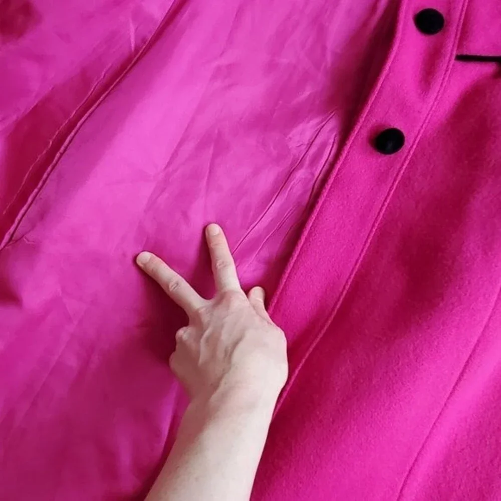 Vintage 70s/80s Rothschild Pink Wool Black Velvet Coat - Picture 8 of 12